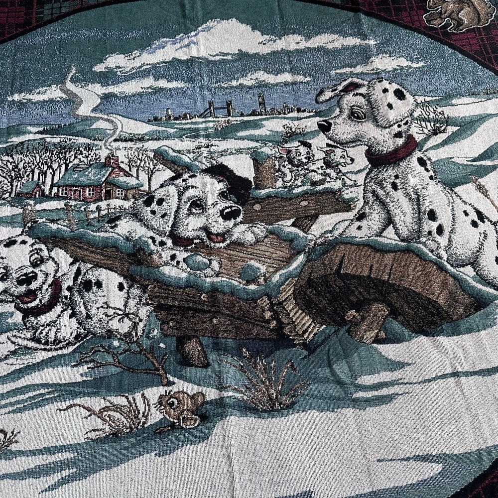 Disney Black and White Blanket Cozy Tapestry Throw
